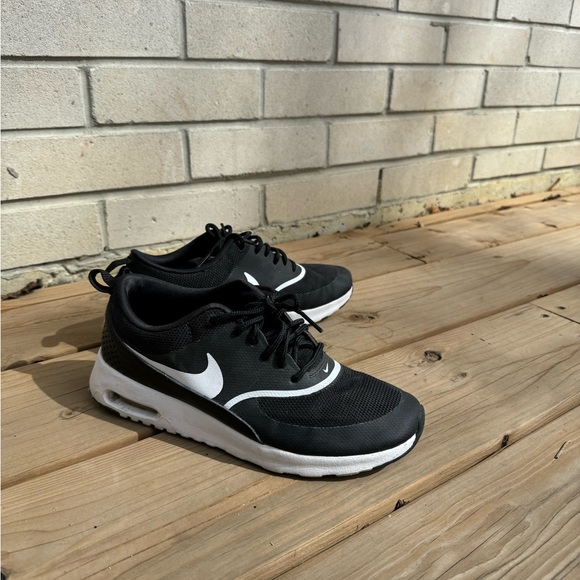 Women’s Nike Air Max Thea - Picture 13 of 13